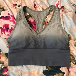 Medium PINK Seamless Lightly Lined Sports Bra